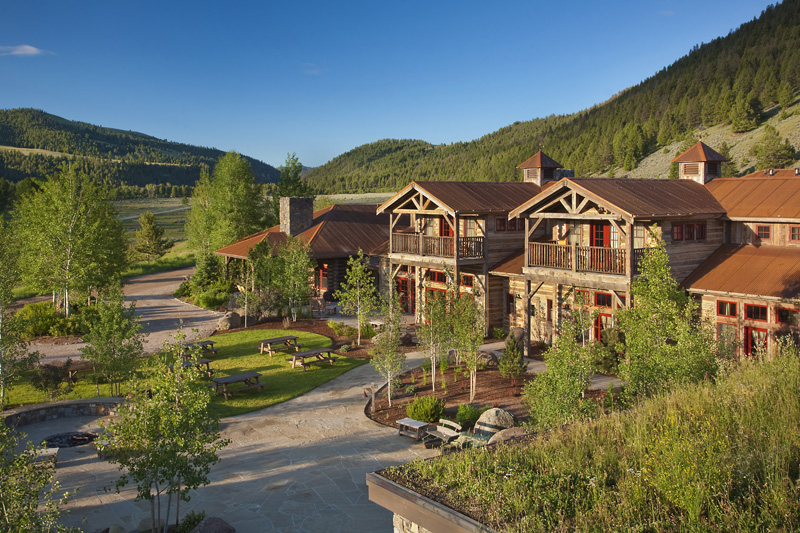FIVE-STAR GUEST LODGE INFORMATION